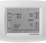 TB8220U Commercial Thermostat